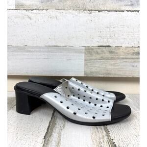 Munro Jules Womens 9.5 Silver Perforated Leather Slip-On Casual Heeled Sandals